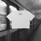 T-Shirt Crop Donna - She is mad but she is magic