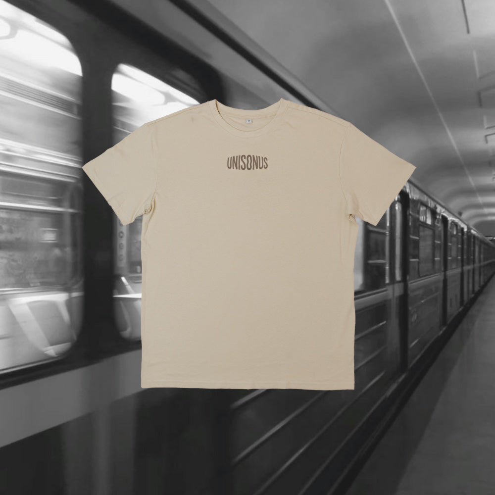 T-Shirt Unisex - She is mad but she is magic